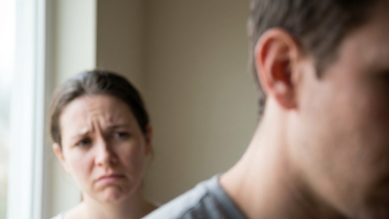 « Je pensais que casser du sucre sur mon ex me rendait plus intéressant » : pourquoi chaque défaut qu'on décrit chez l'aut...